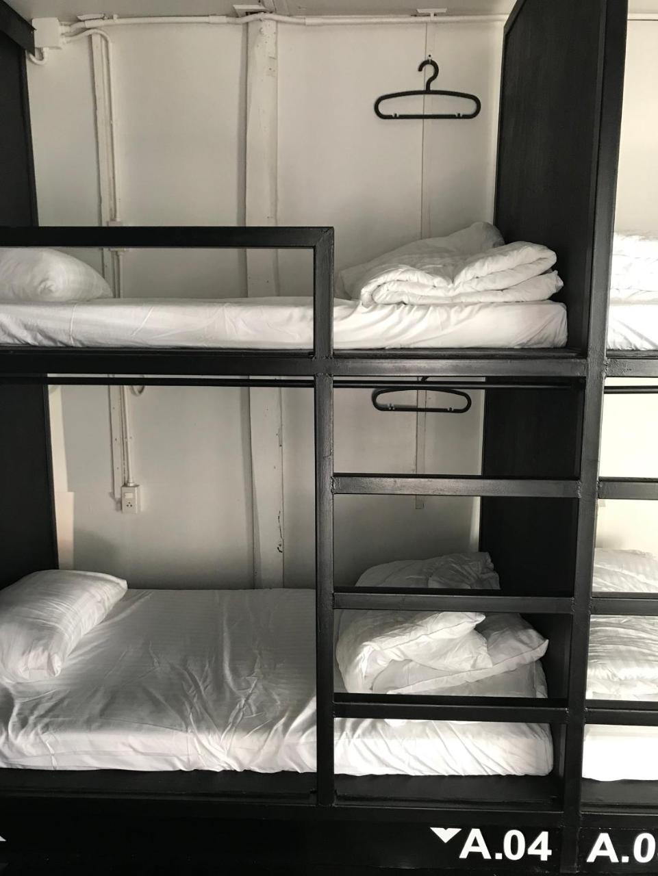 The Park Society Hostel Chiang Mai Ngoại thất bức ảnh