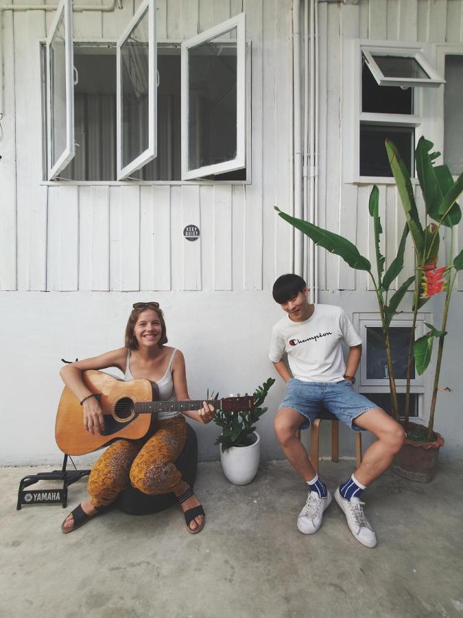 The Park Society Hostel Chiang Mai Ngoại thất bức ảnh